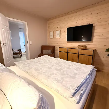 Gartenwohnung Am Radweg Stille Pauline Apartamento *